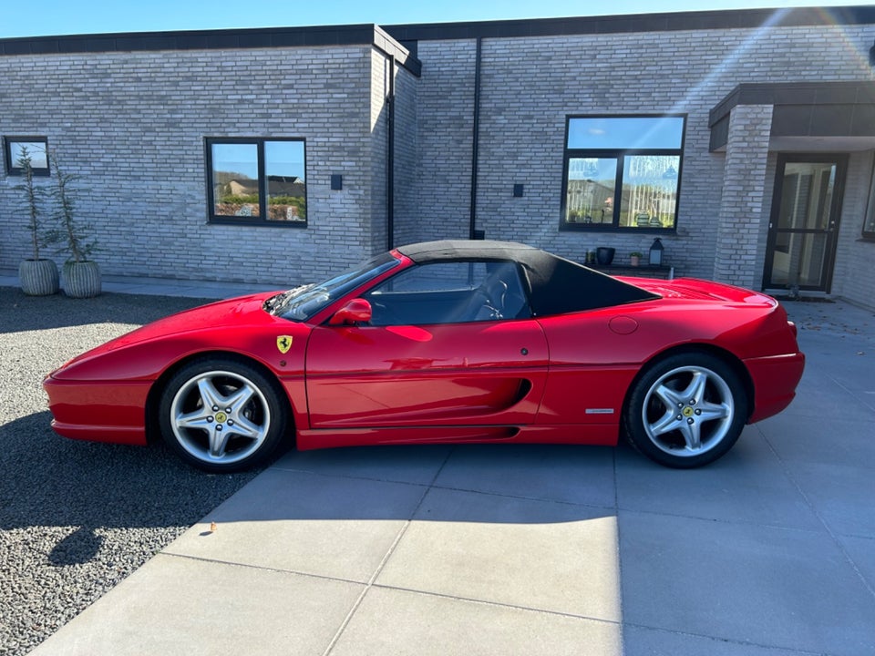 Ferrari F355 3,5 Spider 2d