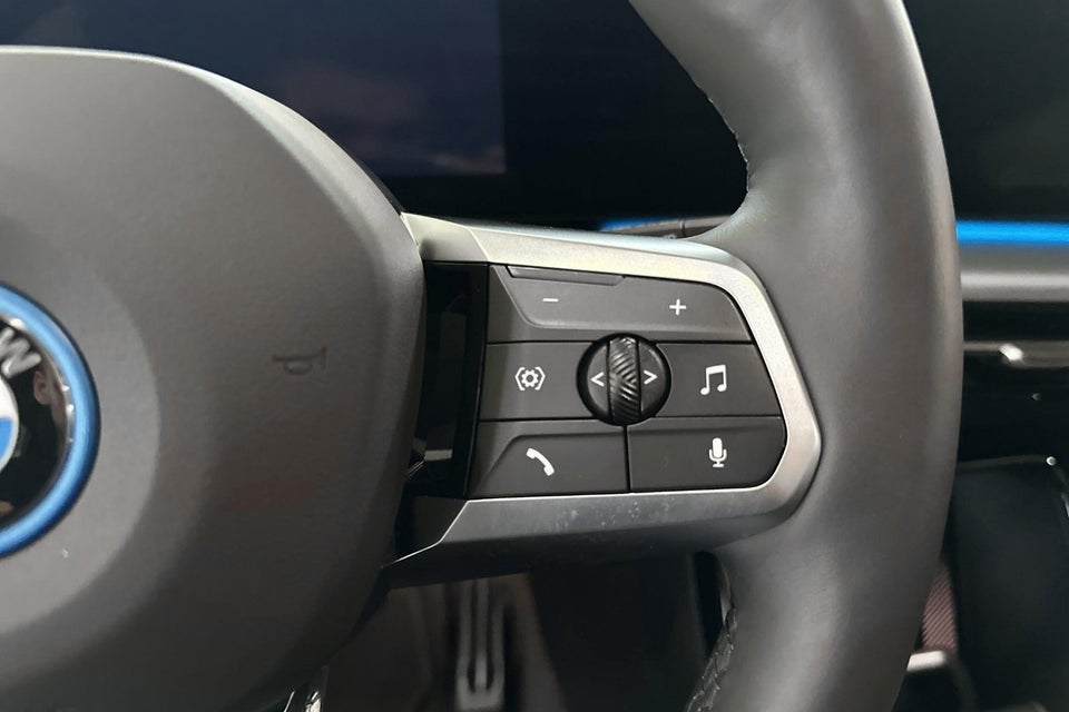 BMW iX1 eDrive20 M-Sport 5d