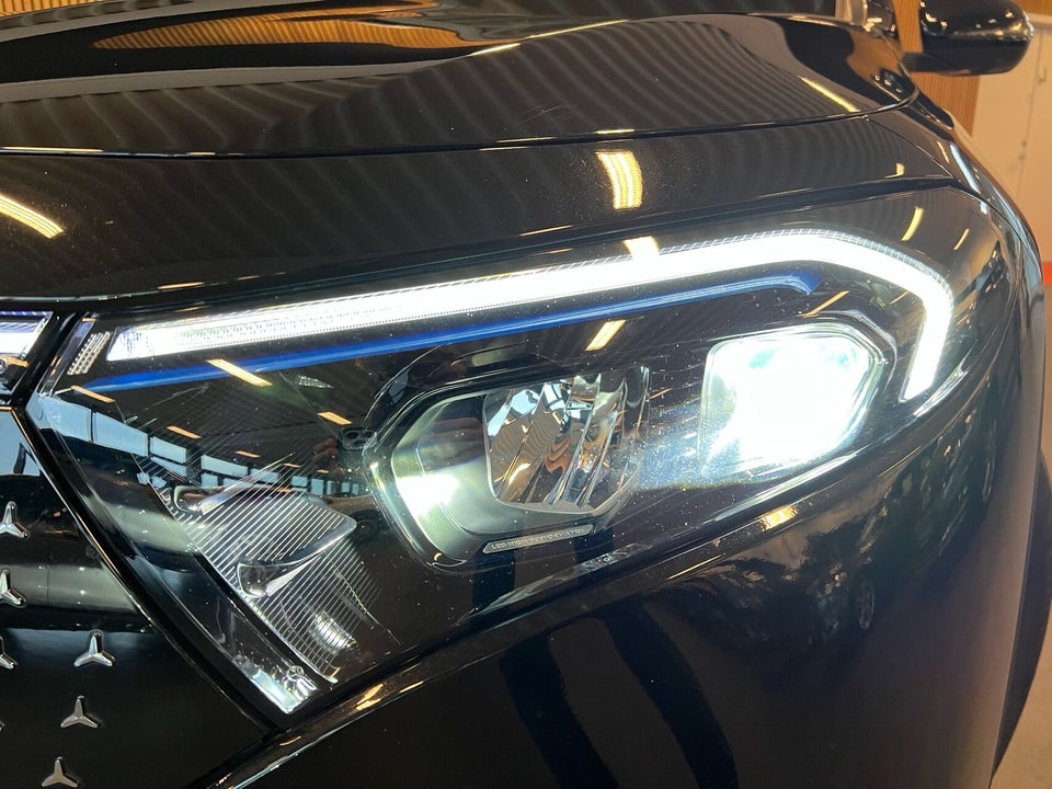 Mercedes EQB250+ AMG Premium 5d