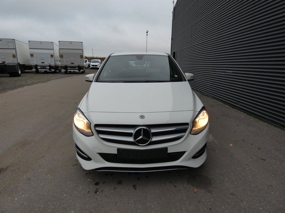 Mercedes B200 d 2,2 aut. Van 5d