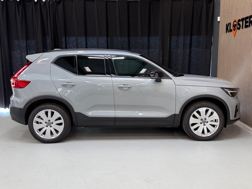 Volvo EX40 Extended Range Core 5d