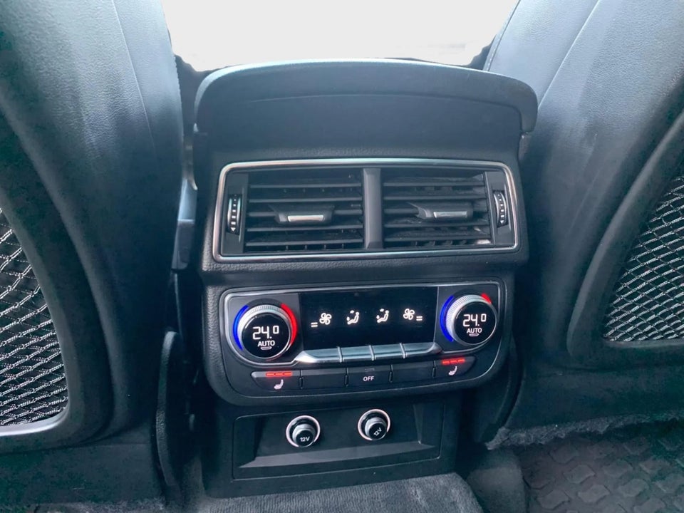 Audi Q7 3,0 TDi 272 S-line quattro Tiptr. 7prs 5d