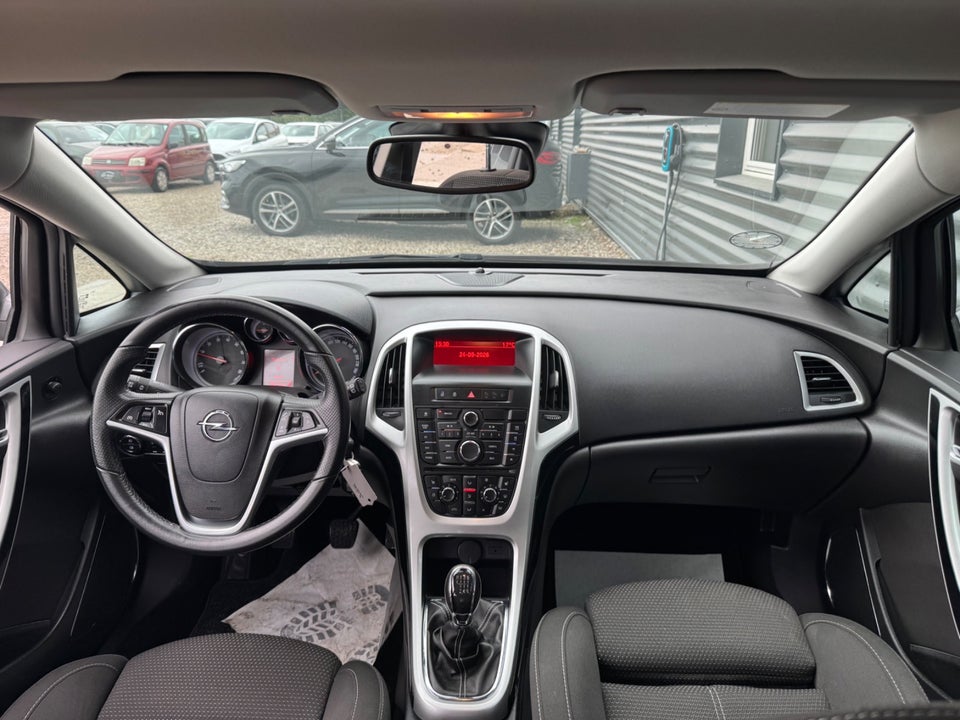 Opel Astra 1,4 T 140 Sport Sports Tourer 5d