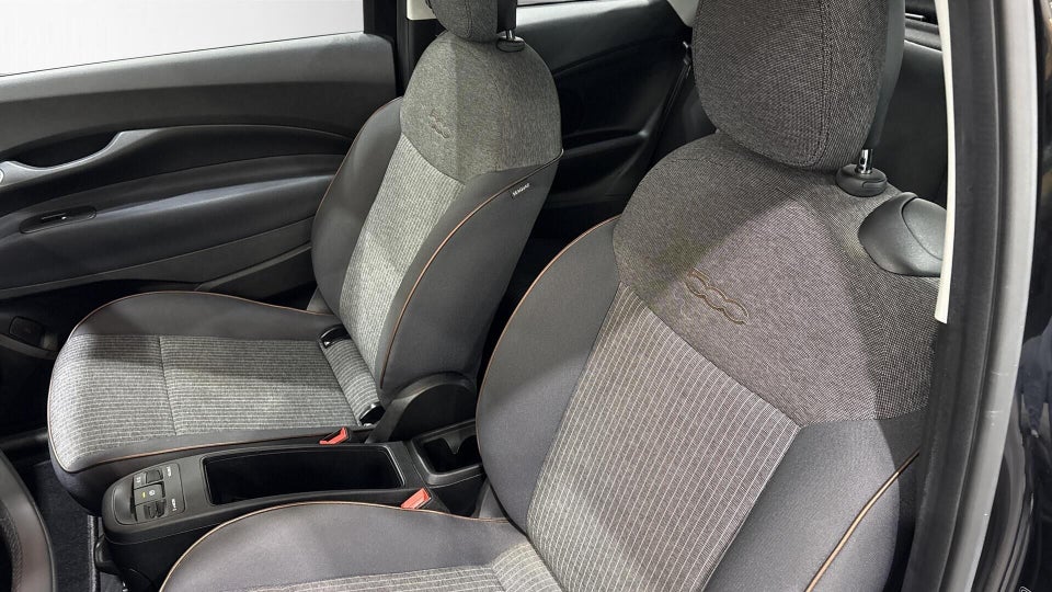 Fiat 500e 42 Icon 3d