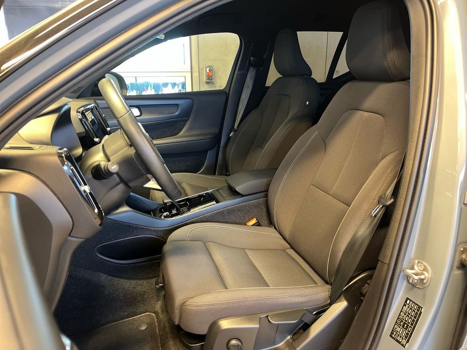 Volvo XC40 ReCharge Core 5d