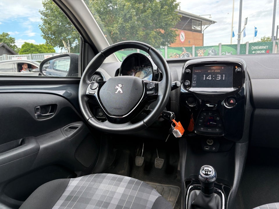 Peugeot 108 1,0 e-VTi 72 Allure+ 5d