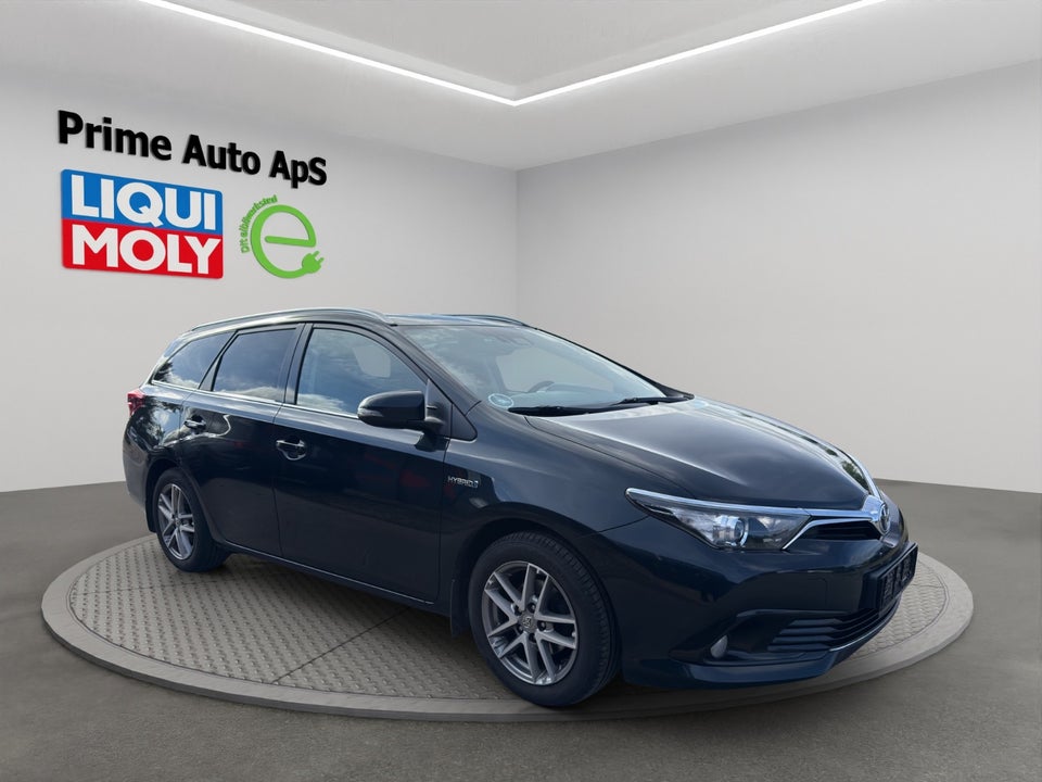 Toyota Auris 1,8 Hybrid H1 Touring Sports CVT 5d