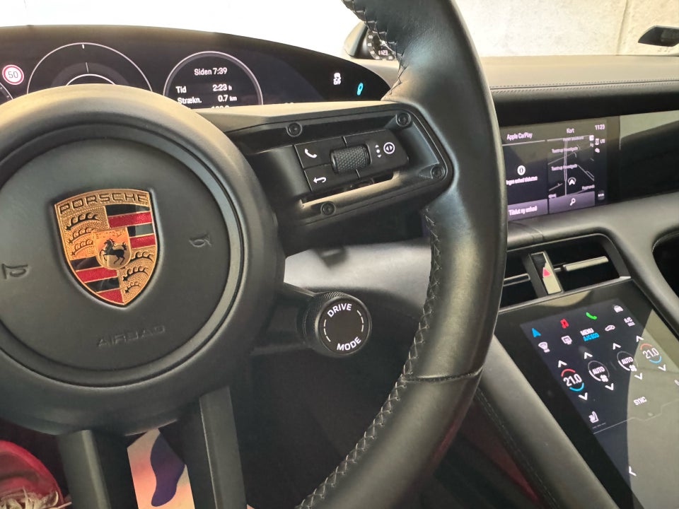 Porsche Taycan Performance+ Sport Turismo 5d