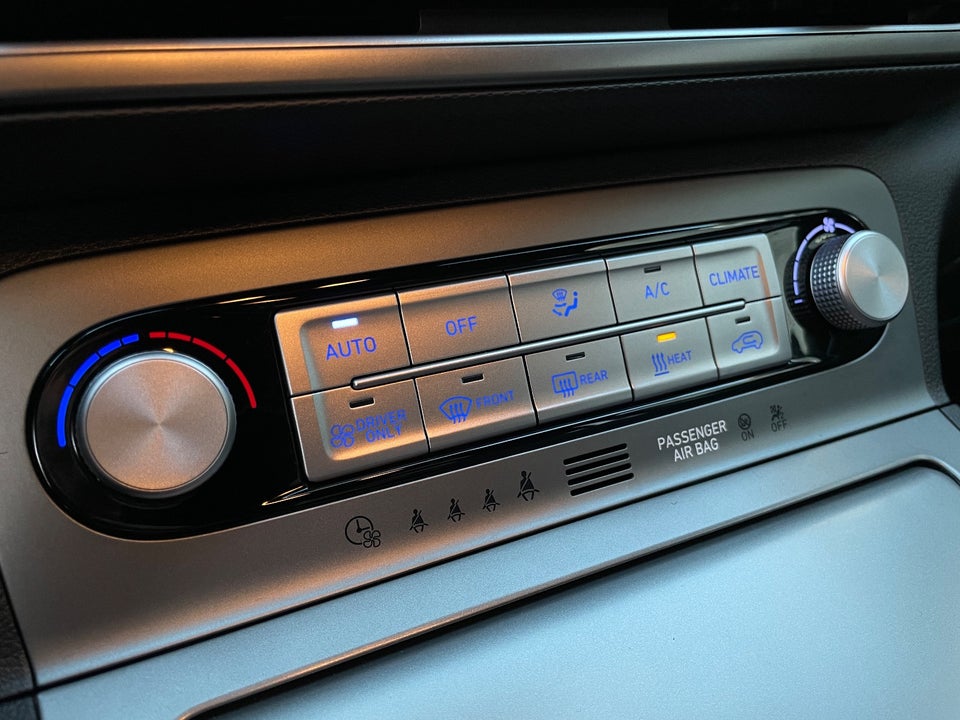 Hyundai Kona 64 EV Premium 5d