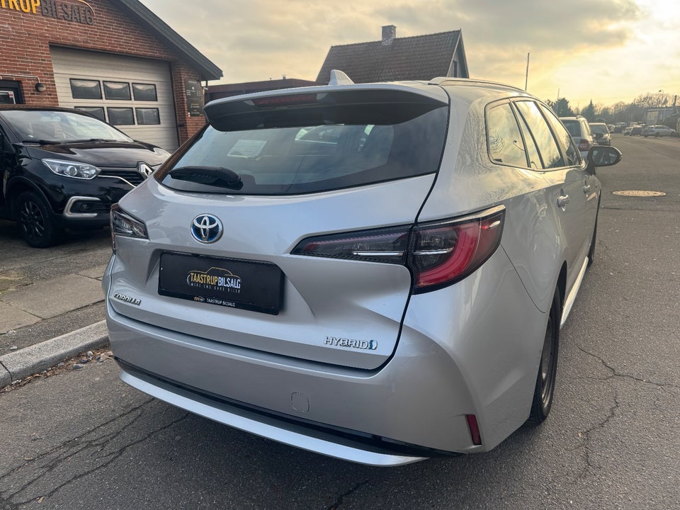 Toyota Corolla 1,8 Hybrid H2 Touring Sports MDS 5d