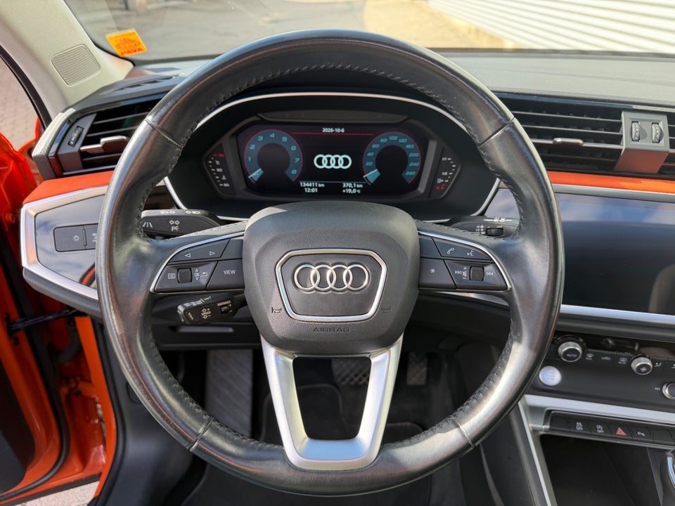 Audi Q3 35 TFSi Advanced S-tr. 5d