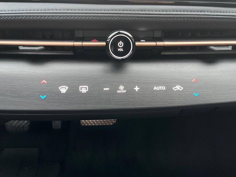 Nissan Ariya 87 Advance 5d