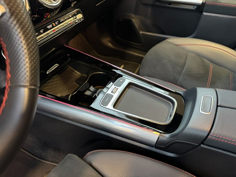 Mercedes EQA250+ AMG Line Advance Plus 5d