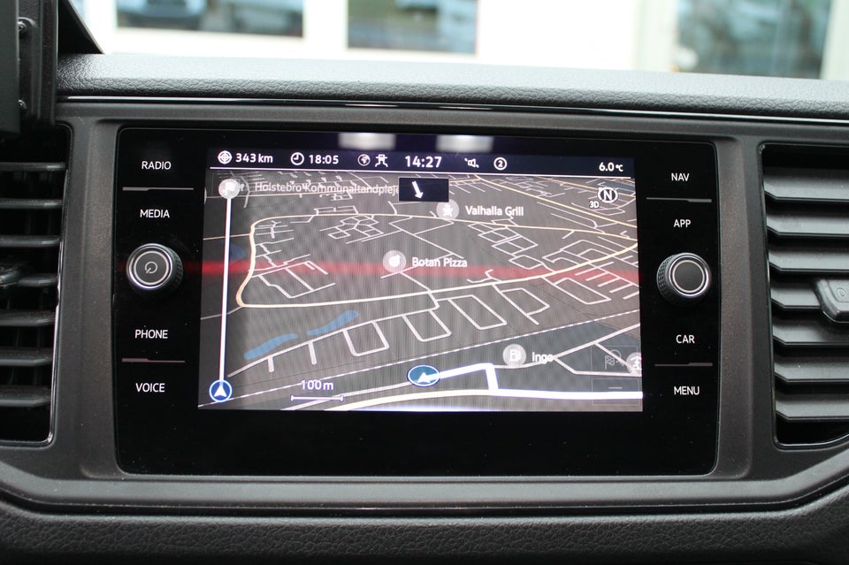 VW Crafter 35 2,0 TDi 177 Kassevogn L3H2 aut.