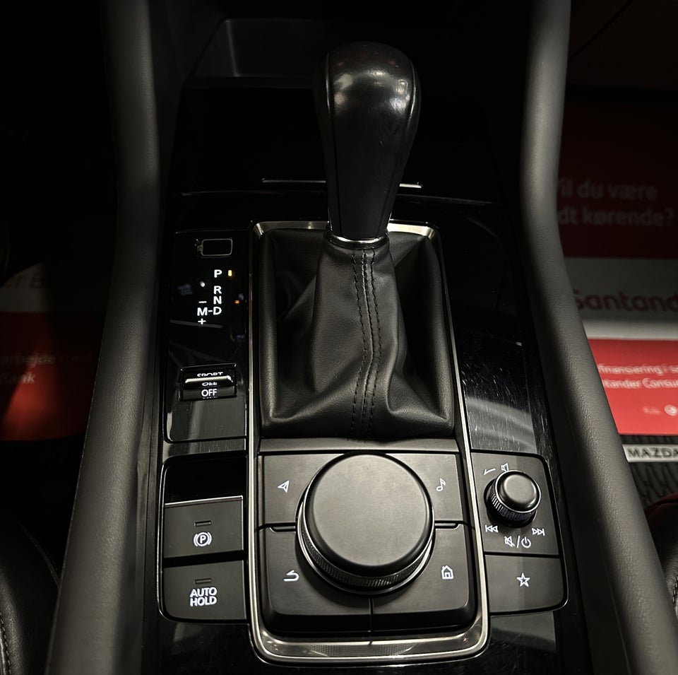 Mazda 3 2,0 SkyActiv-G 122 Cosmo aut. 5d