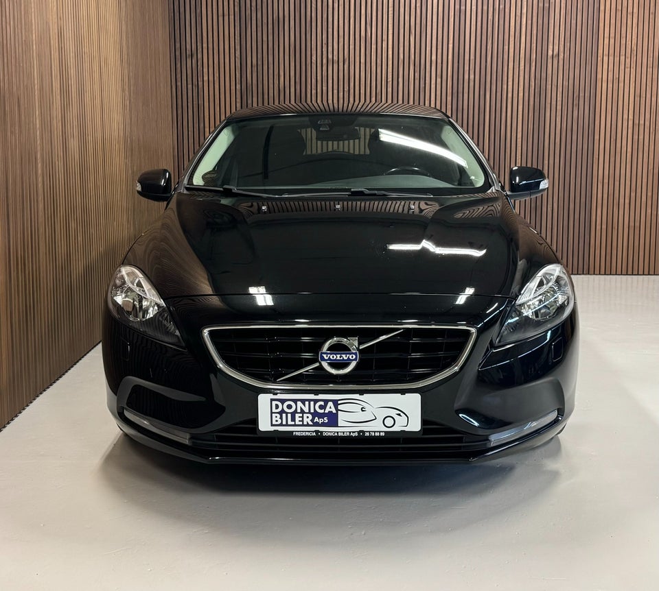 Volvo V40 2,0 D2 120 Kinetic Eco 5d