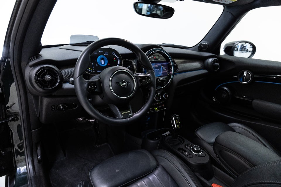 MINI Cooper SE Resolute Edition 3d