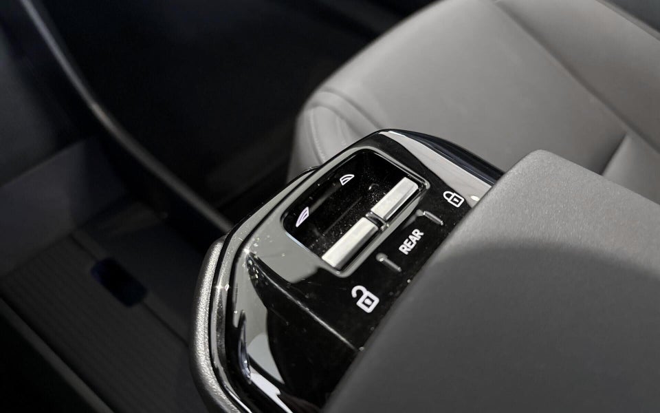 Volvo EX30 Extended Range Plus 5d