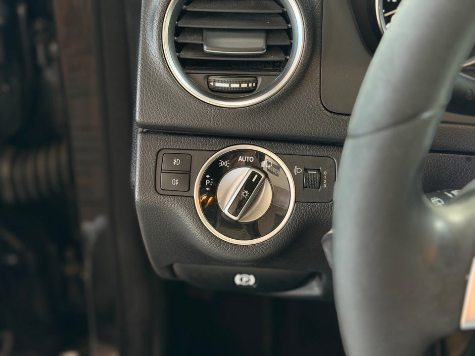 Mercedes C200 2,2 CDi Avantgarde stc. BE 5d