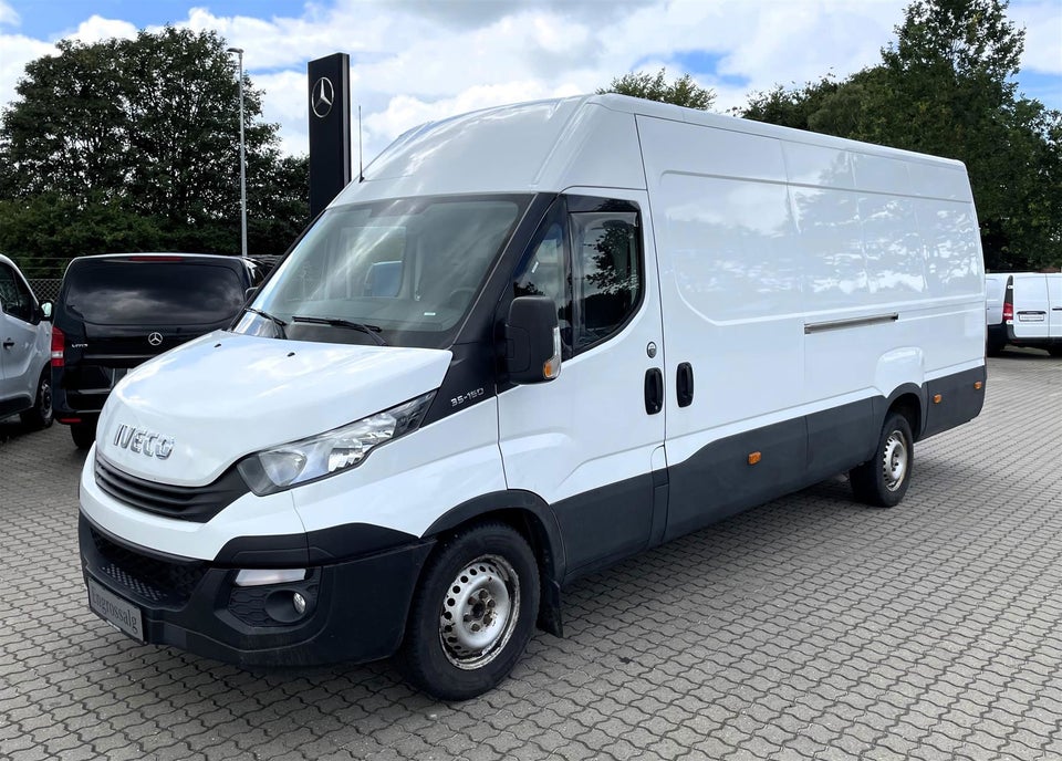 Iveco Daily 2,3 35S16 16m³ Van