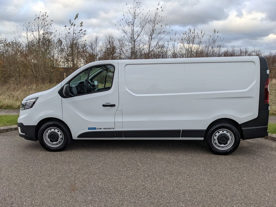 Renault Trafic 2,0 dCi 150 L2H1 Tekno