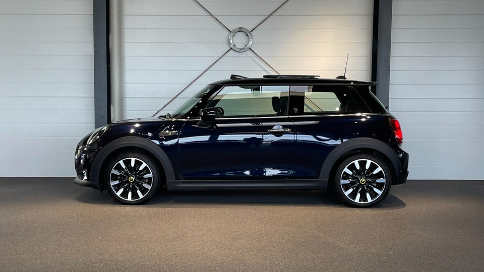 MINI Cooper SE Yours Trim 3d