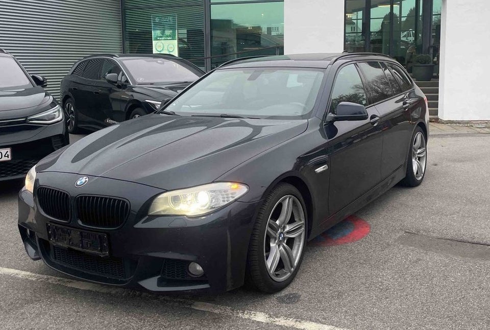 BMW 530d 3,0 Touring M-Sport aut. 5d