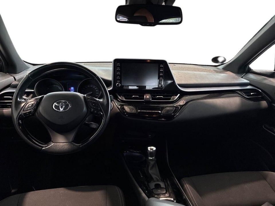 Toyota C-HR 1,8 Hybrid C-LUB CVT 5d