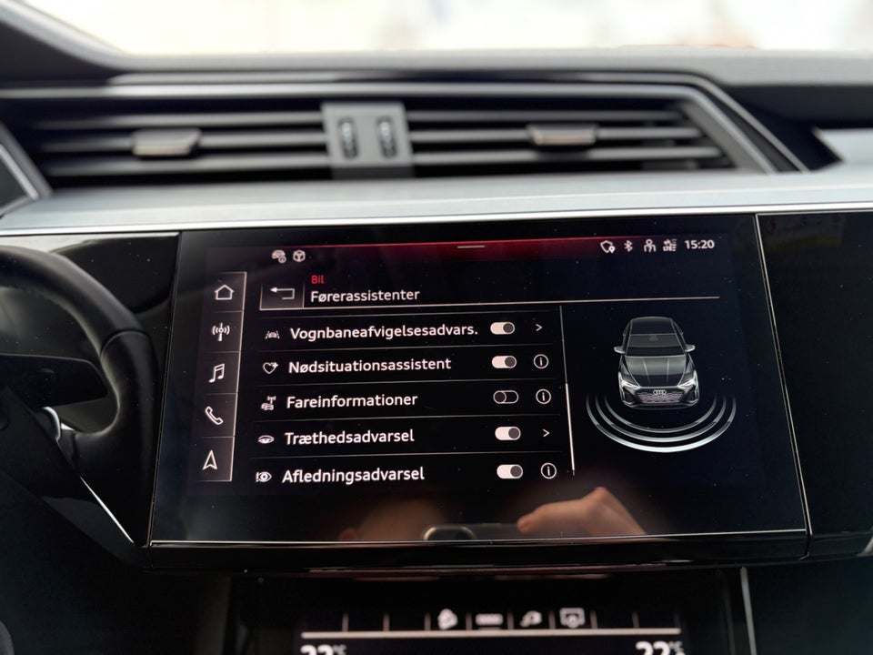 Audi Q8 e-tron 50 S-line Sportback quattro 5d