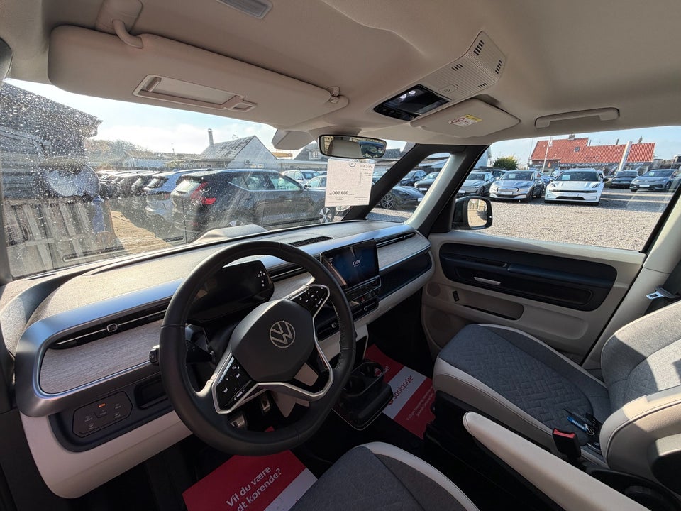 VW ID.Buzz 77 Pro SWB 5d