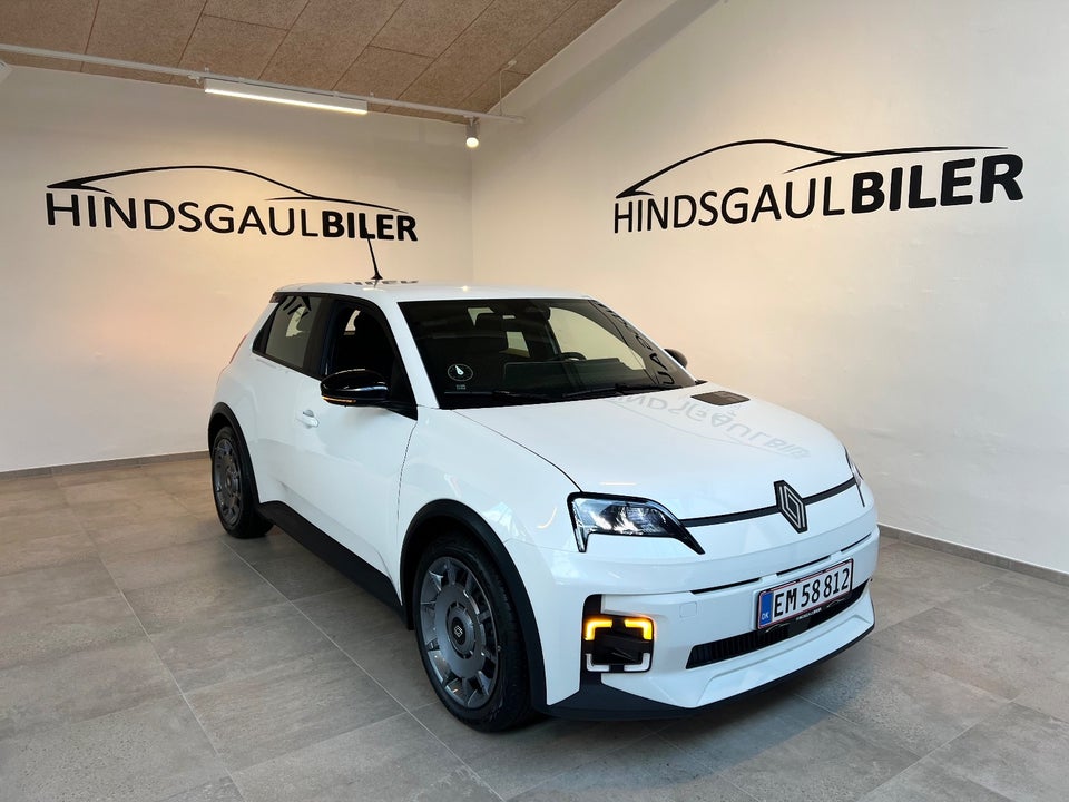 Renault 5 E-Tech 40 Evolution 5d