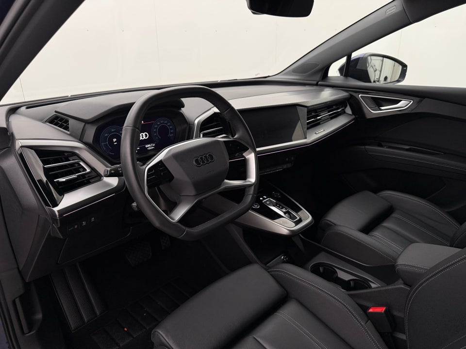 Audi Q4 e-tron 45 Advance quattro 5d