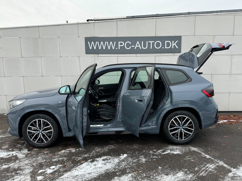 BMW iX1 xDrive30 M-Sport 5d