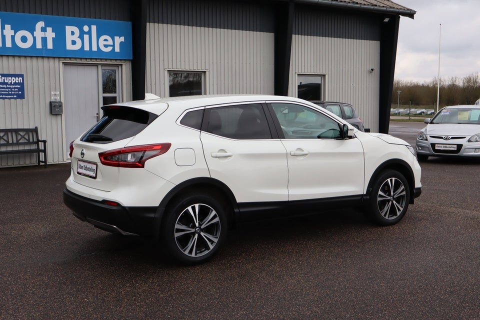 Nissan Qashqai 1,2 Dig-T 115 Tekna+ 5d