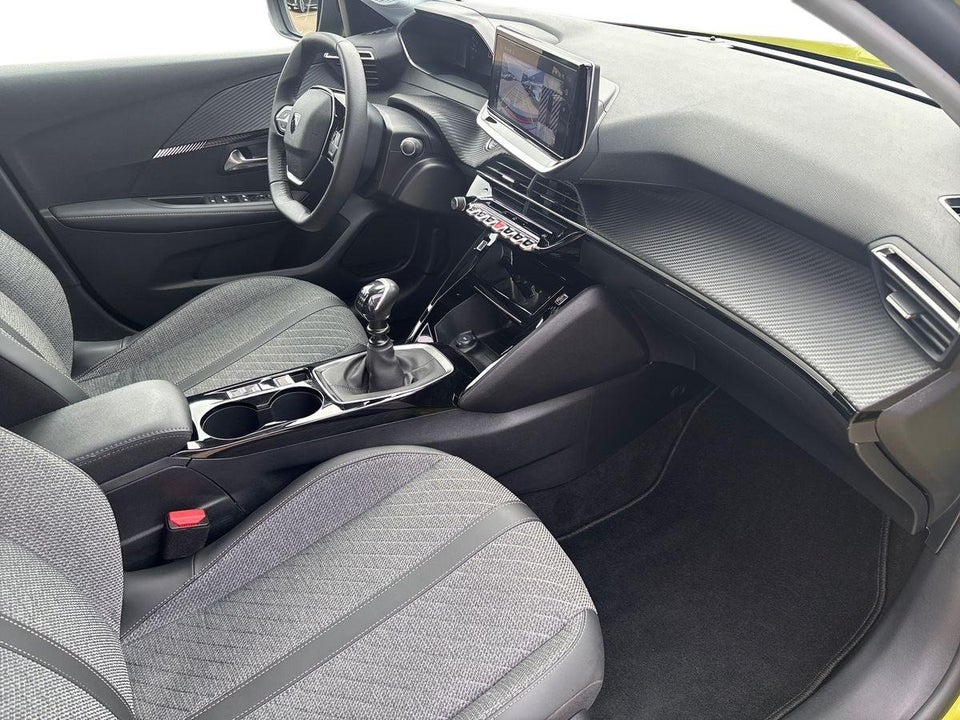 Peugeot 208 1,2 PureTech 100 Allure+ 5d