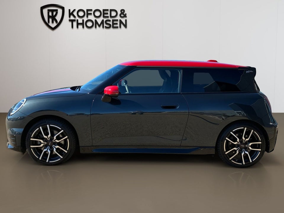 MINI Cooper SE JCW Trim M 3d