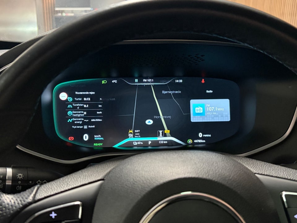 MG Marvel R Performance 5d