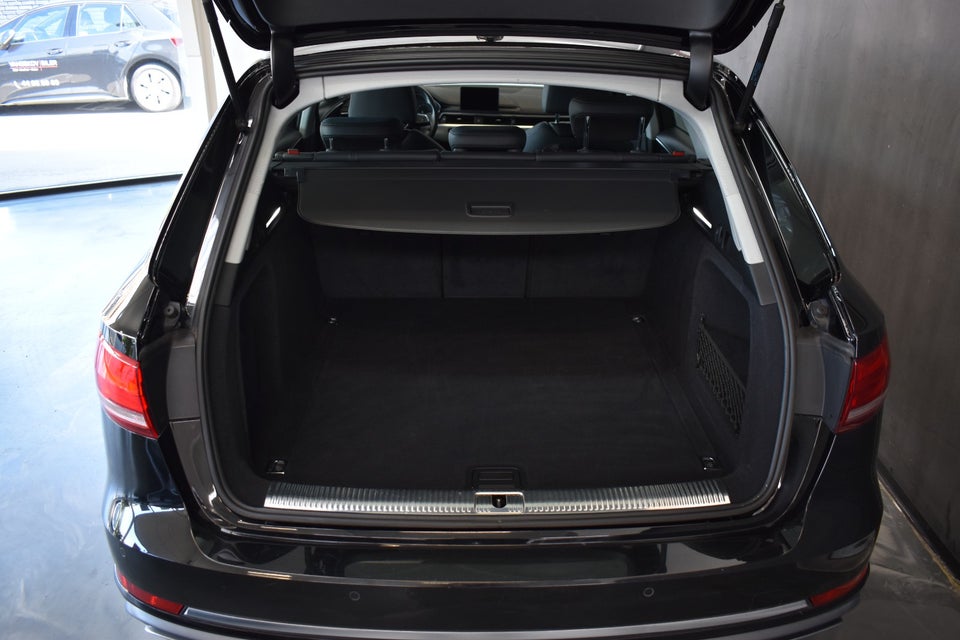 Audi A4 40 TDi Sport Avant S-tr. 5d