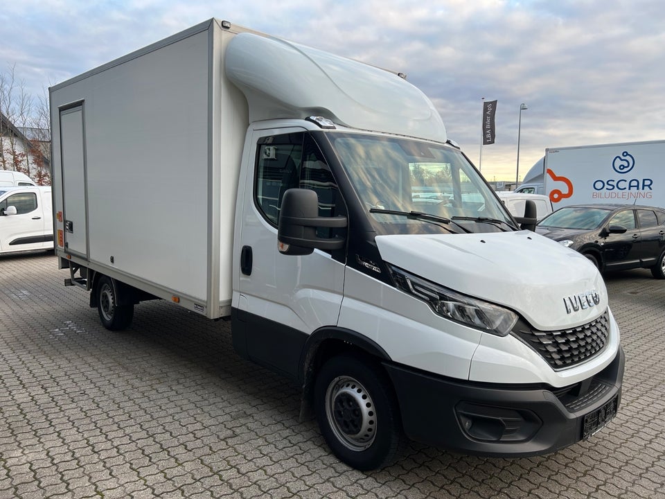 Iveco Daily 2,3 35S16 Alukasse m/lift AG8 2d