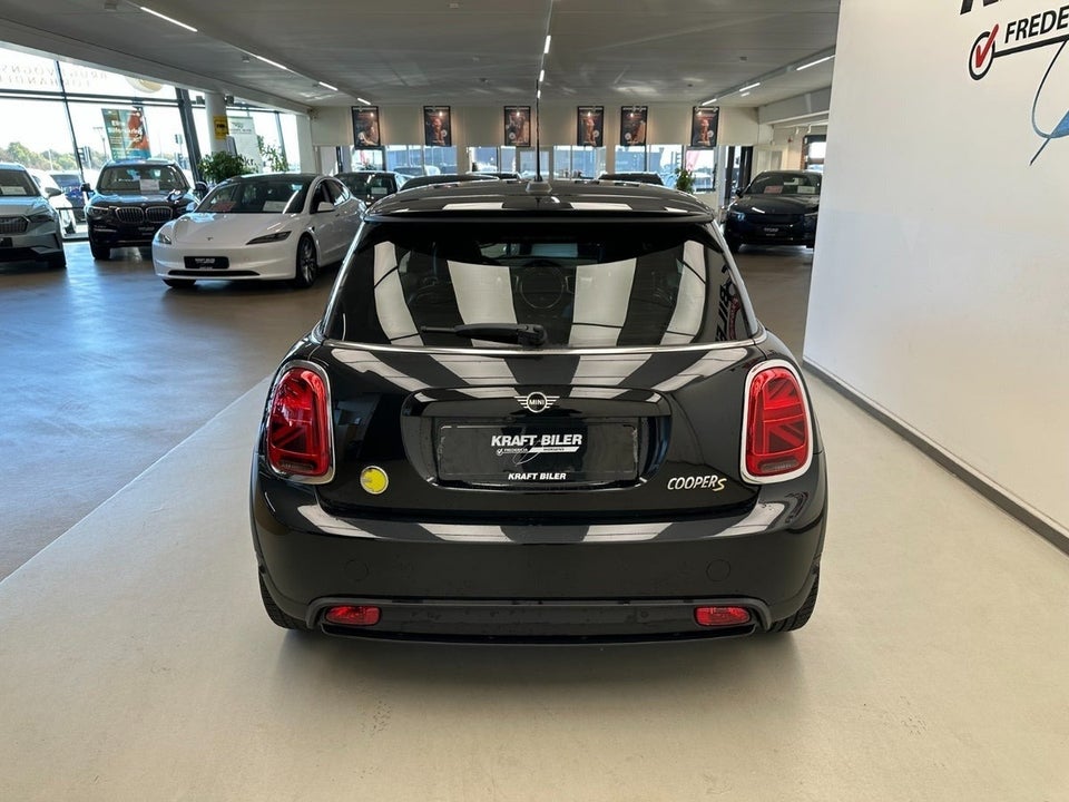 MINI Cooper SE Yours Trim 3d