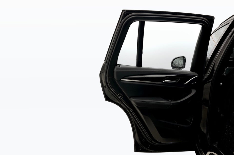 BMW iX3 Charged M-Sport 5d