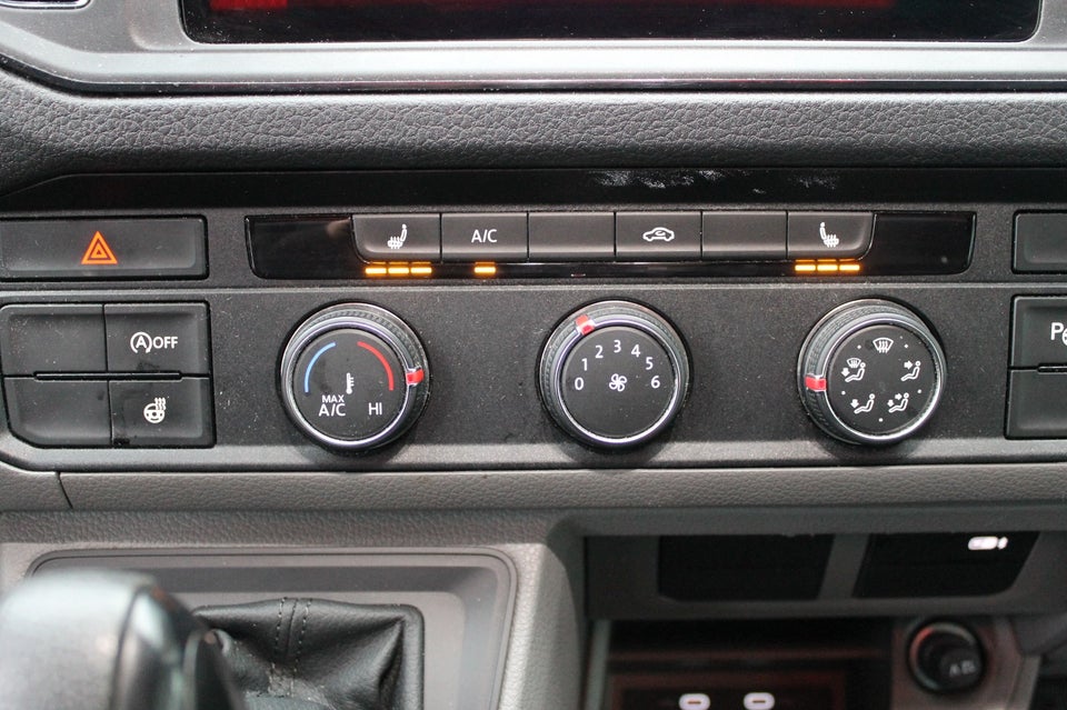 VW Crafter 35 2,0 TDi 177 Kassevogn L3H2 aut.