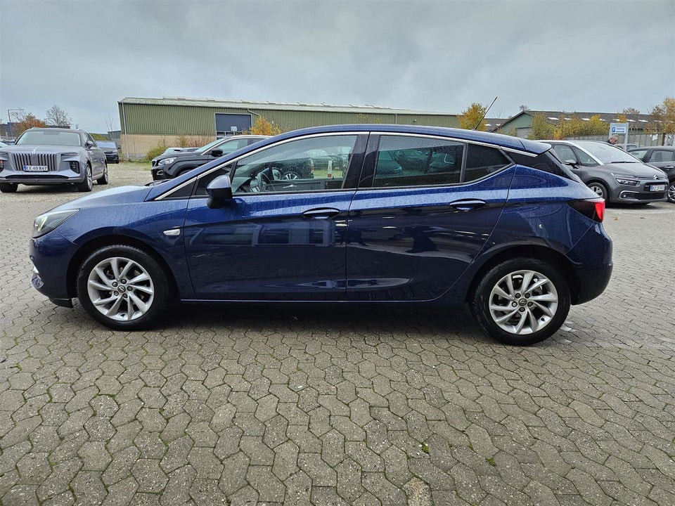 Opel Astra 1,2 T 145 Elegance 5d