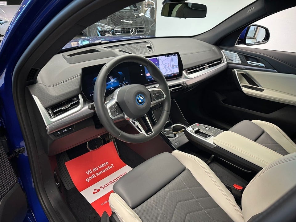 BMW iX2 eDrive20 M-Sport 5d