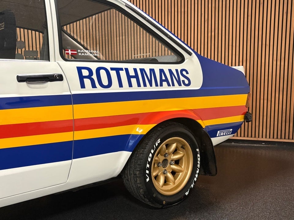 Ford Escort 1,6 Sport 2d