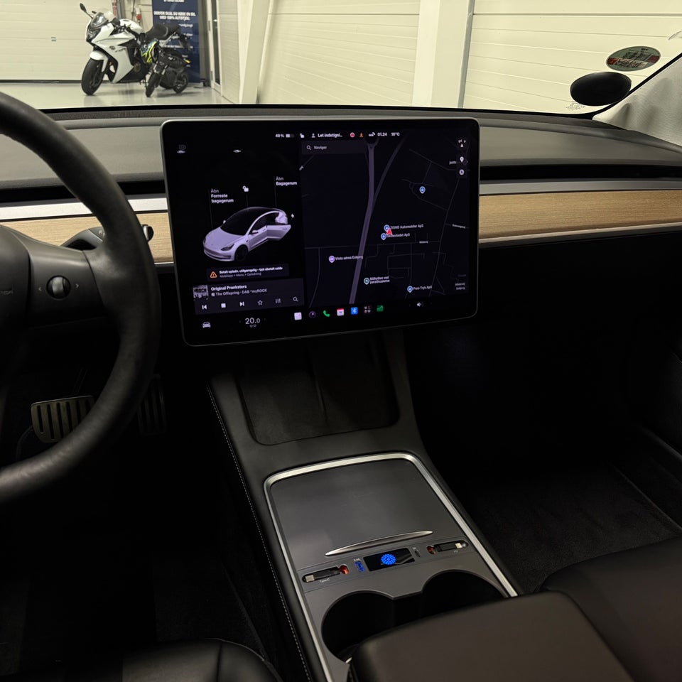 Tesla Model 3 Performance AWD 4d