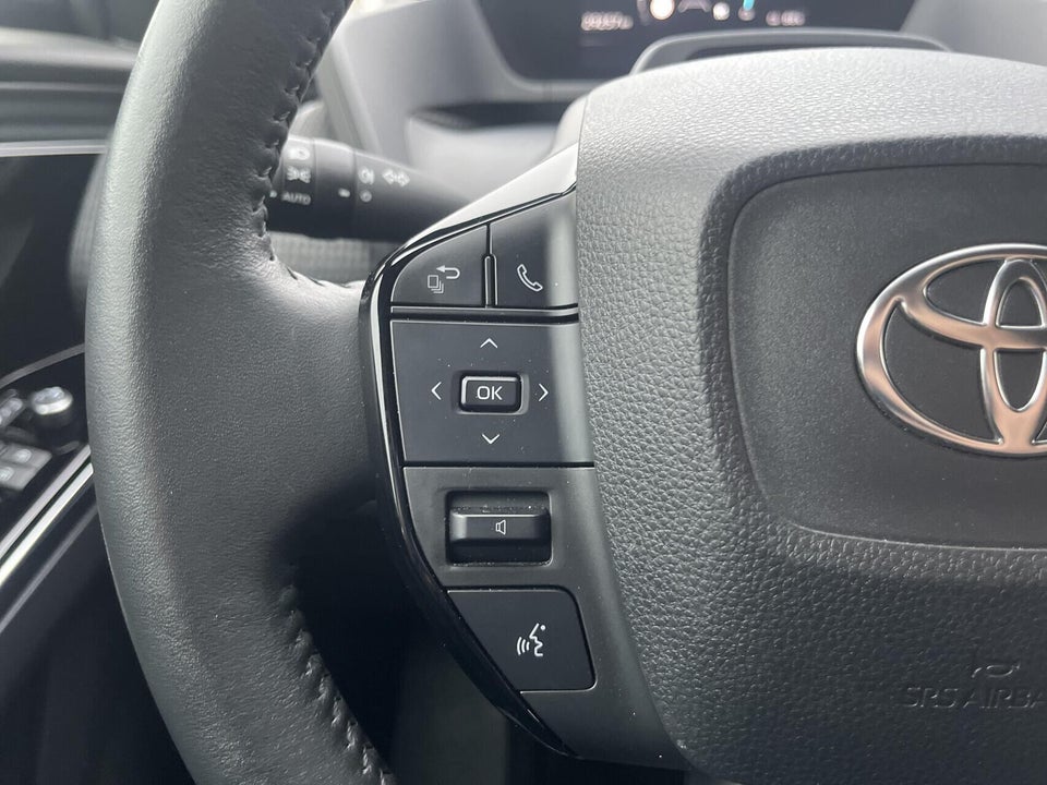 Toyota bZ4X Active 5d