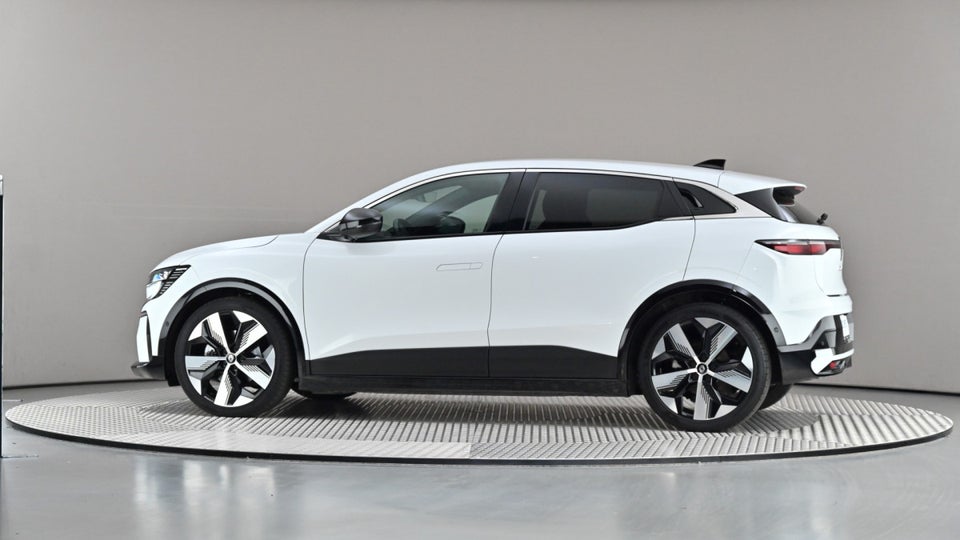 Renault Megane E-Tech 60 Techno 5d