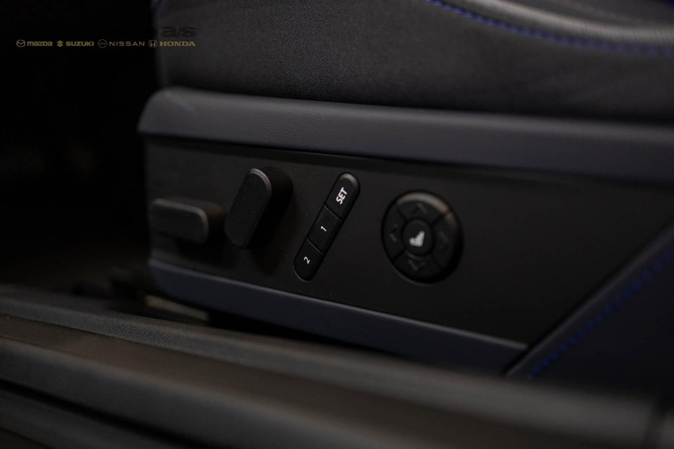 MINI Cooper SE Favoured Trim XL 3d