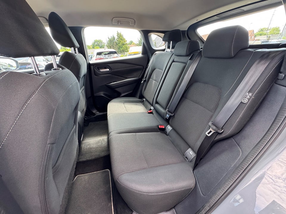 Nissan Qashqai 1,3 mHEV Acenta 5d